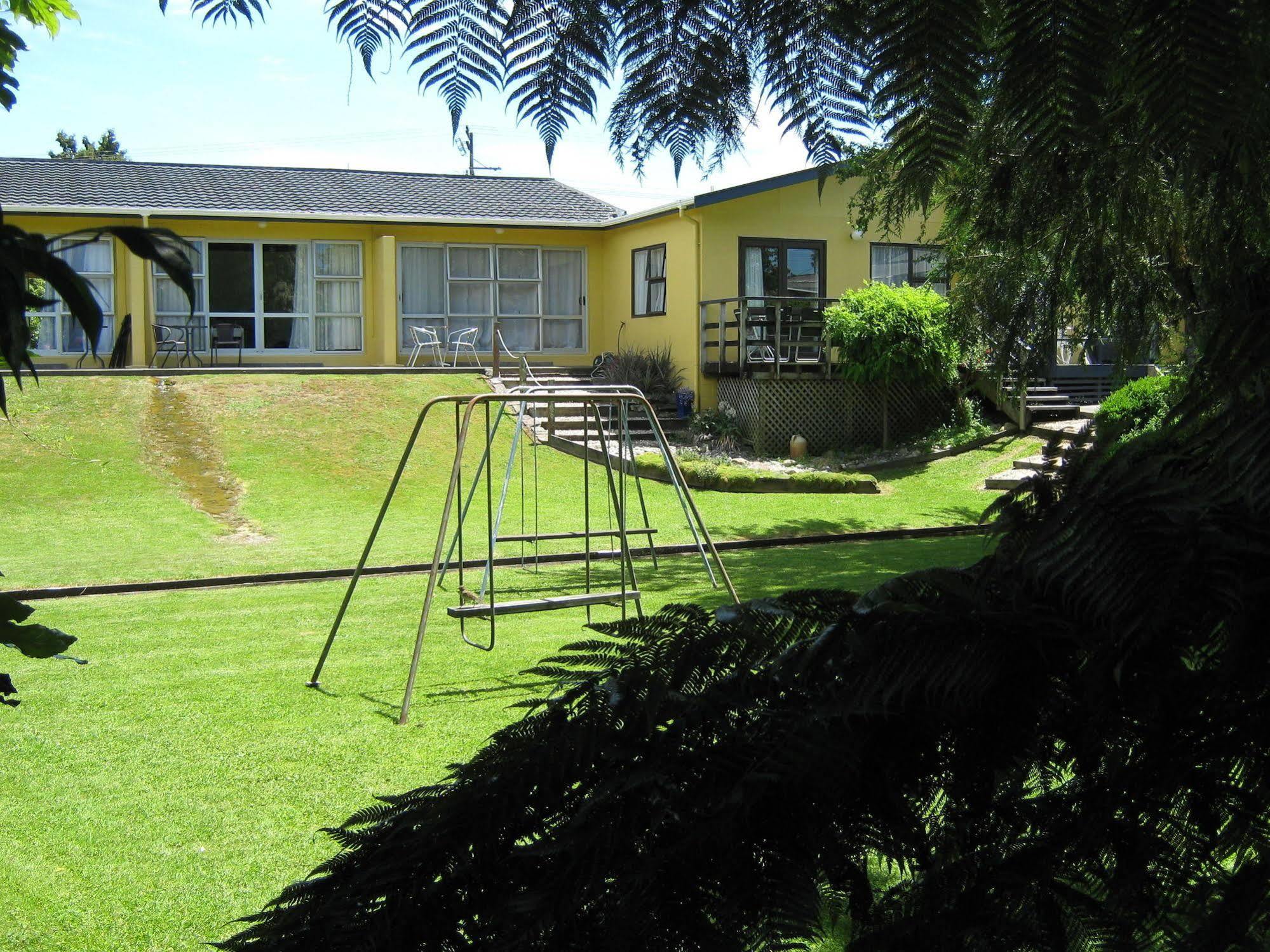 Golden Bay Motel Takaka Exterior foto